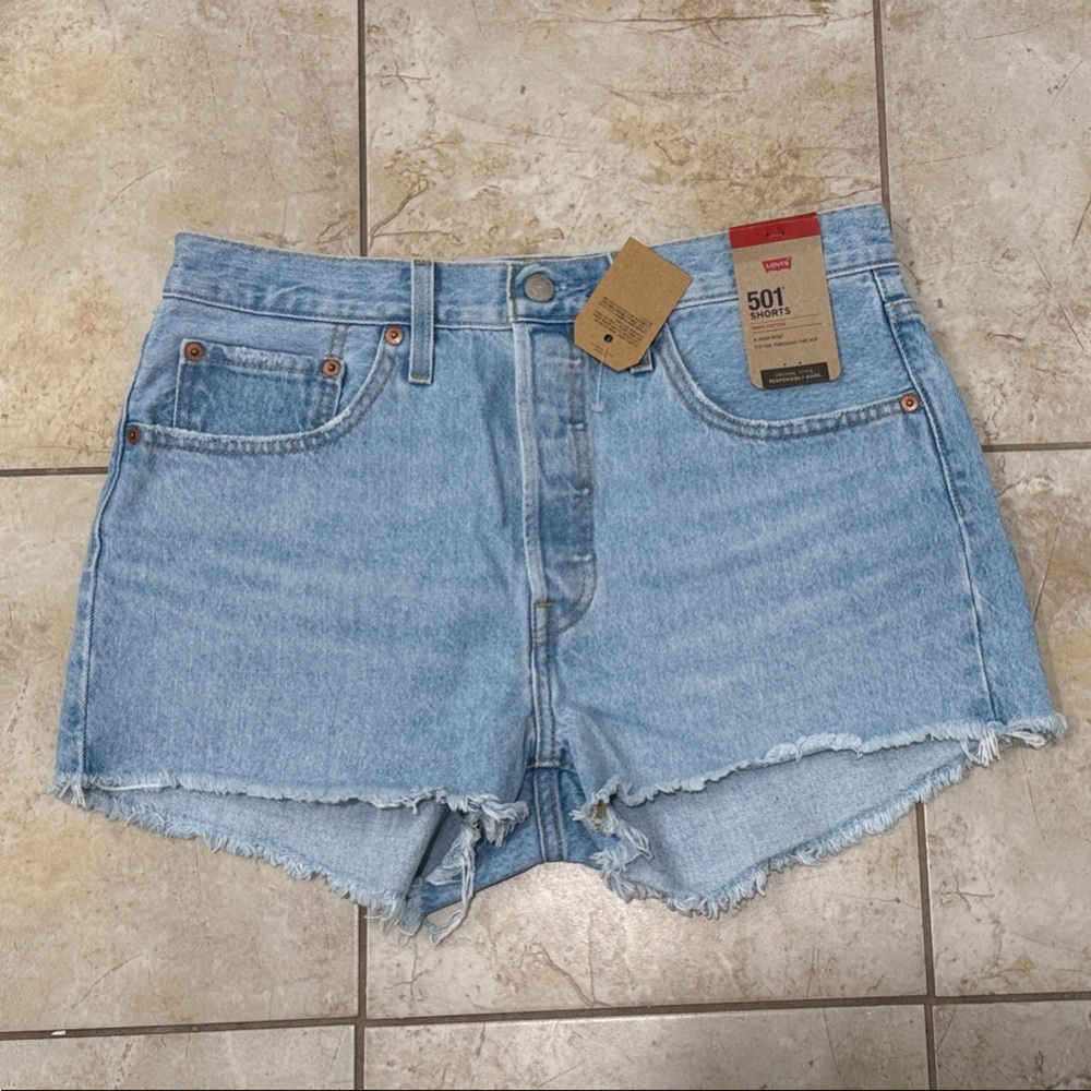Levi’s 501 Original High Rise Shorts Size 30 NWT